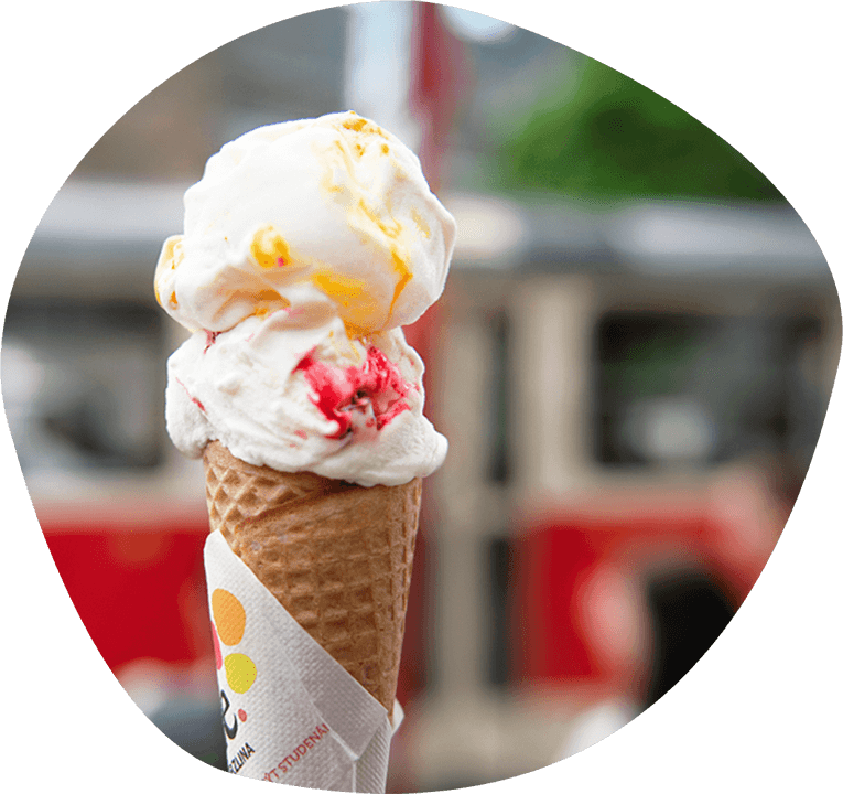 Vanille zmrzlina na Náměstí Míru